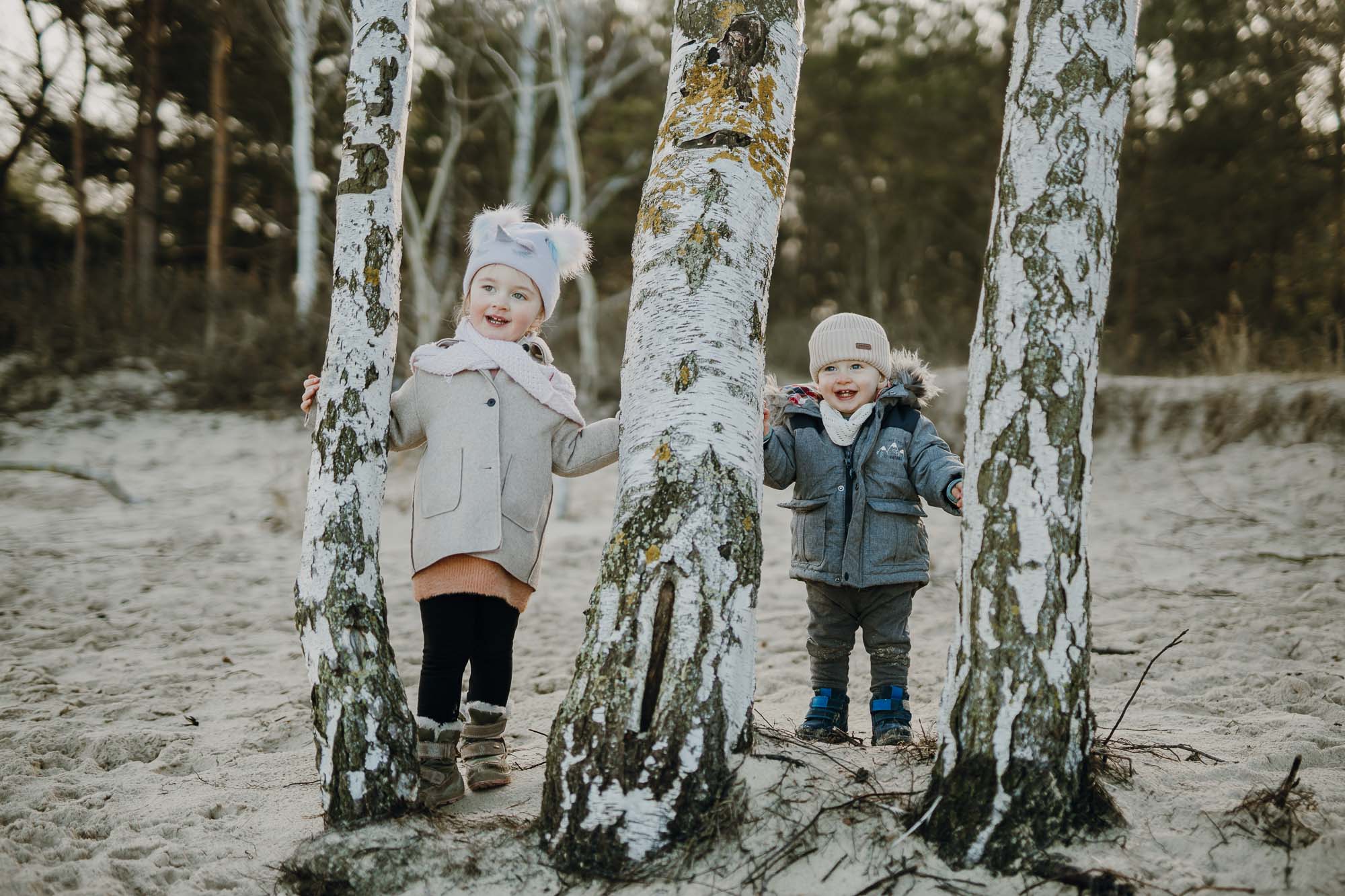 Zimowa sesja rodzinna nad morzem