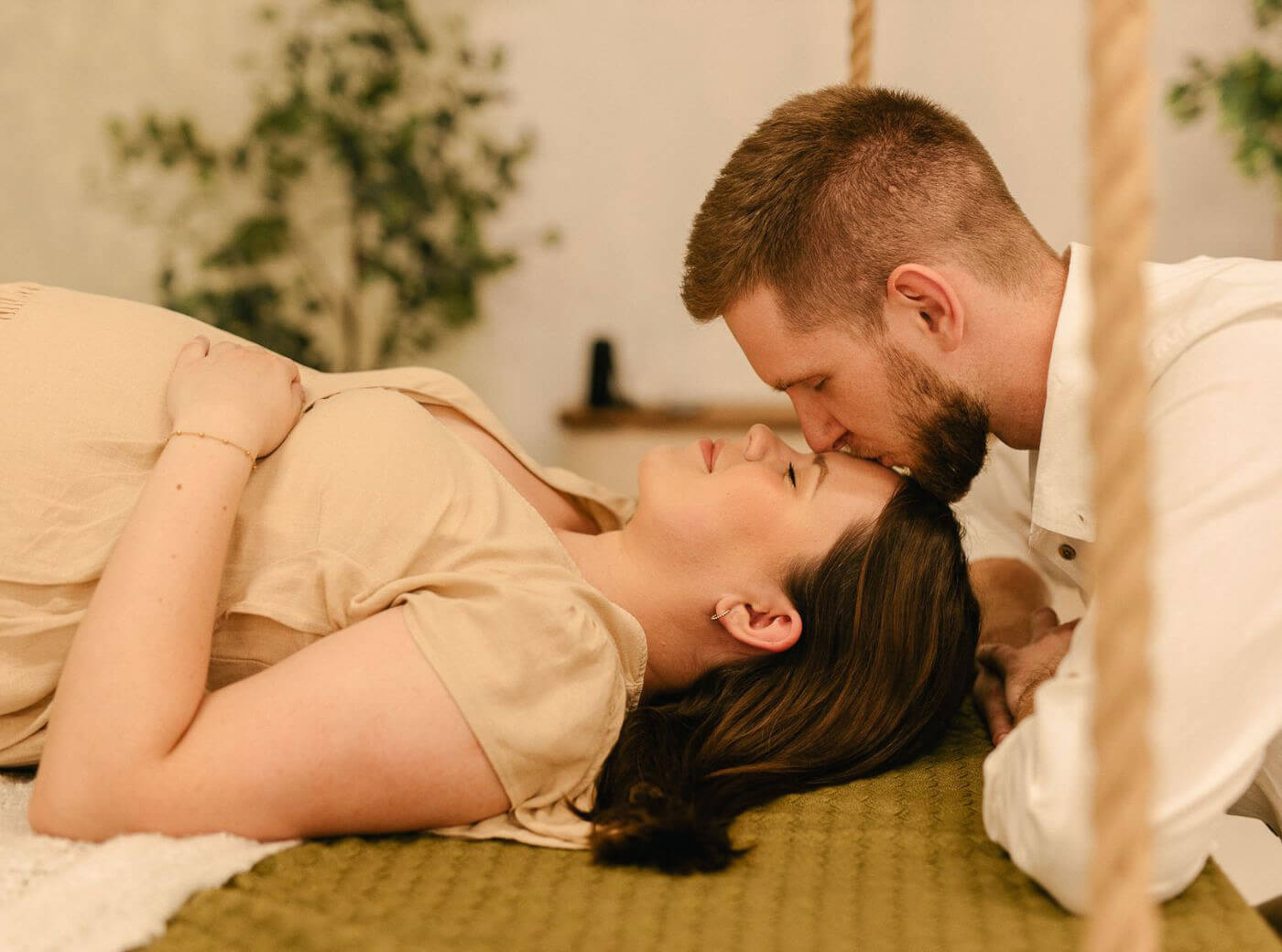 Studyjna sesja ciążowa w Gdańsku