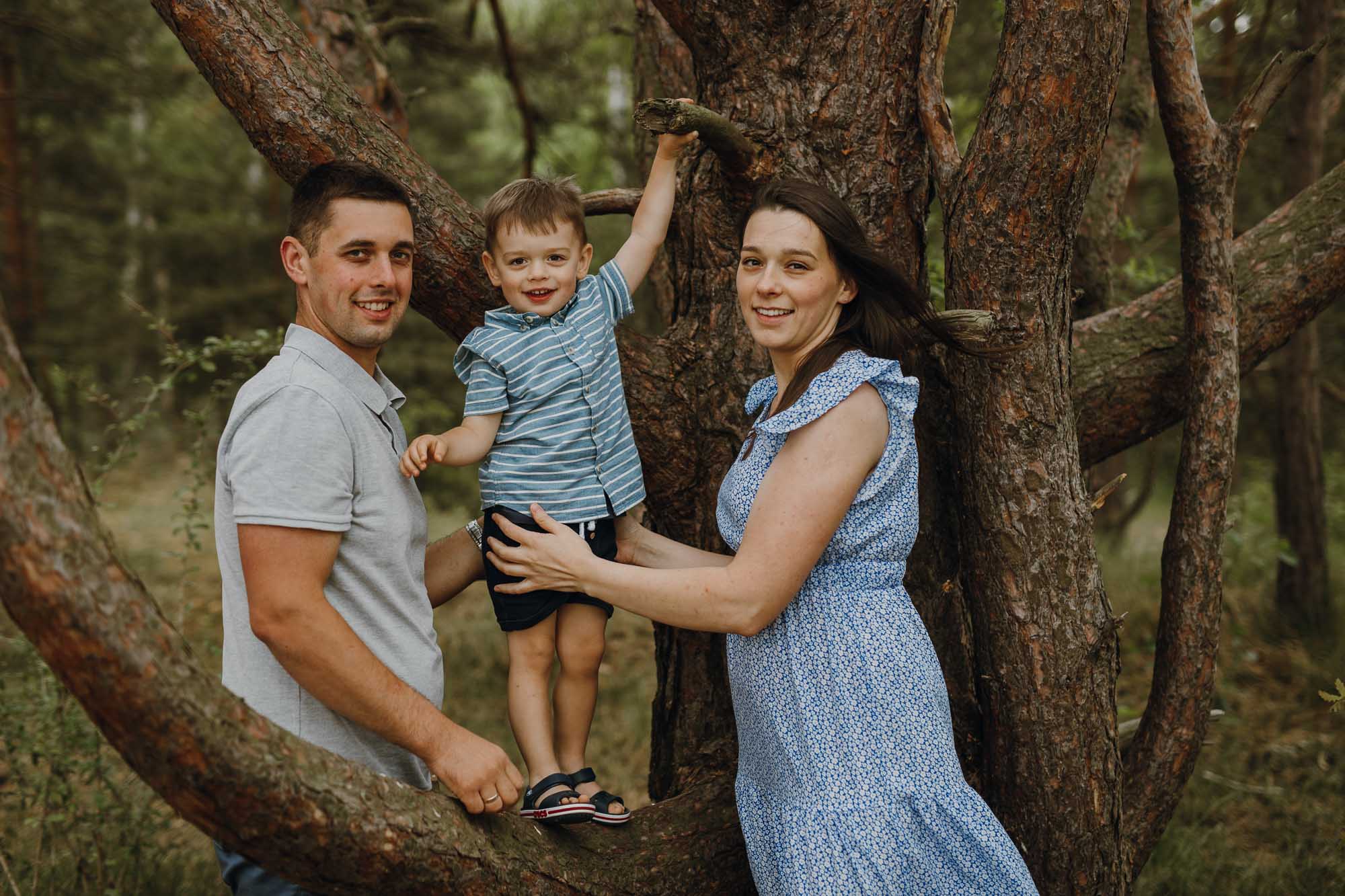 rodzinna sesja z trzylatkiem